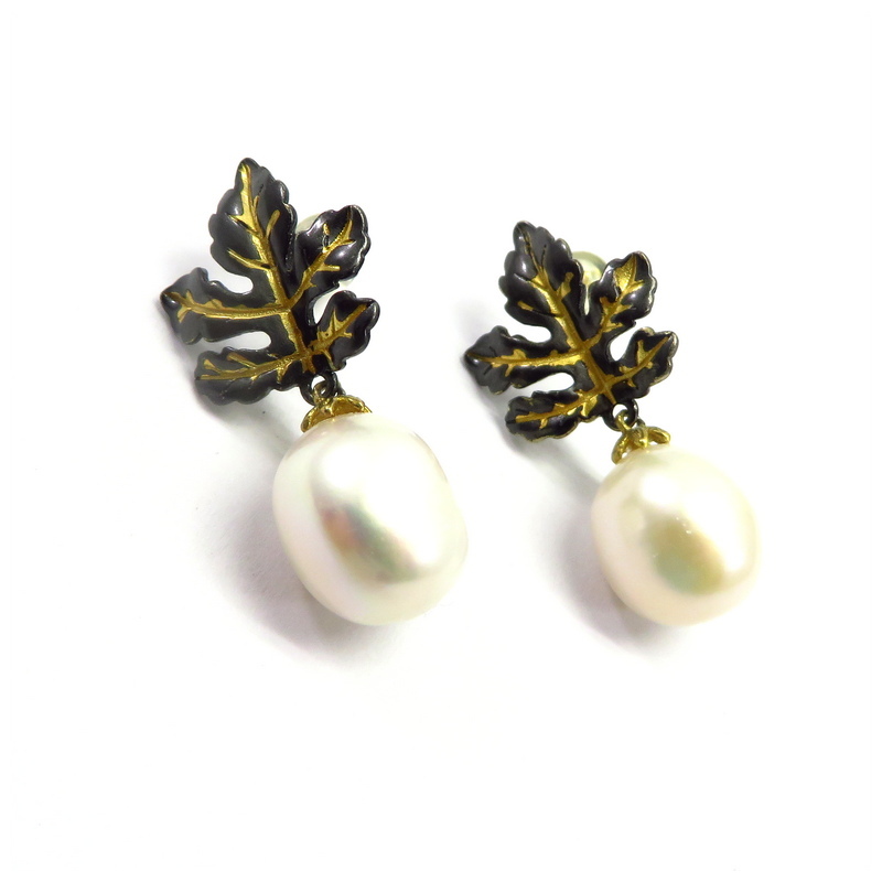 Freshwater Pearl Earrings