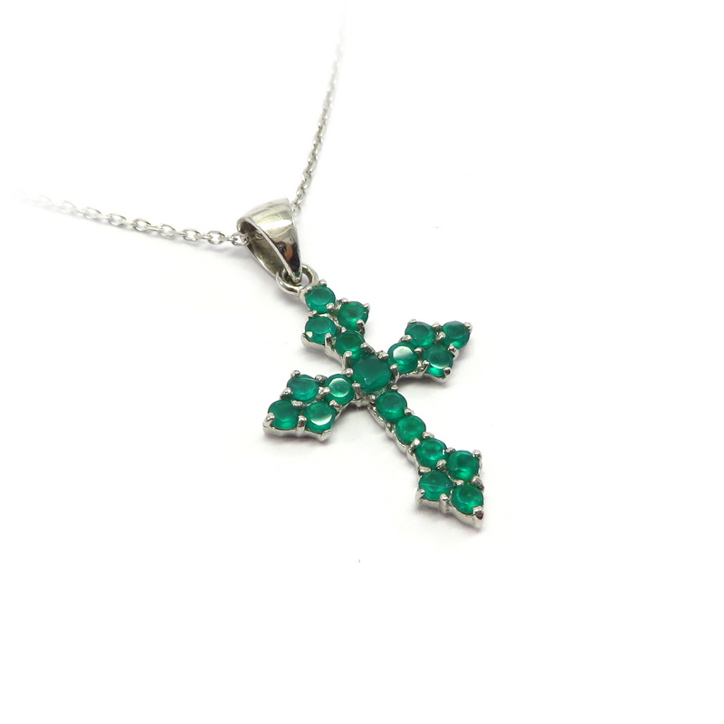 Green Agate Pendant set in Sterling Silver