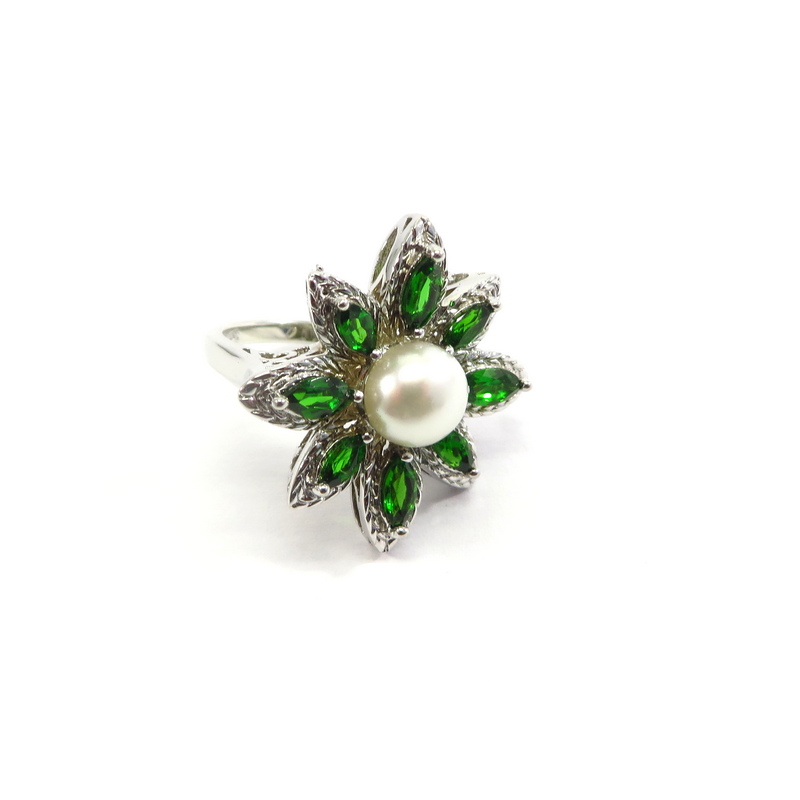 Pearl Ring