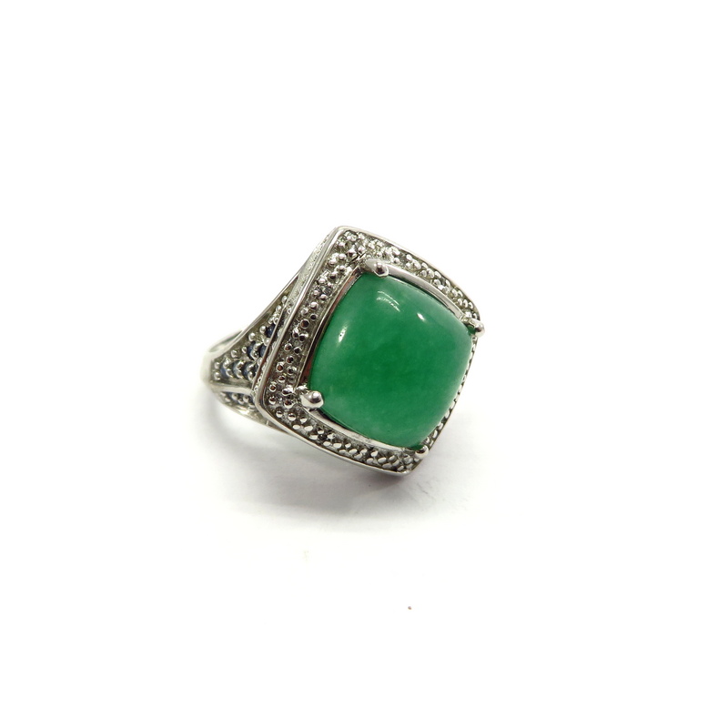 Green Jade Ring