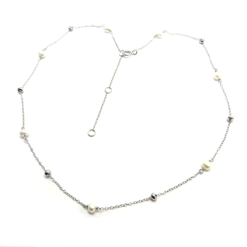 Silver Necklace with Freshwater Pearls