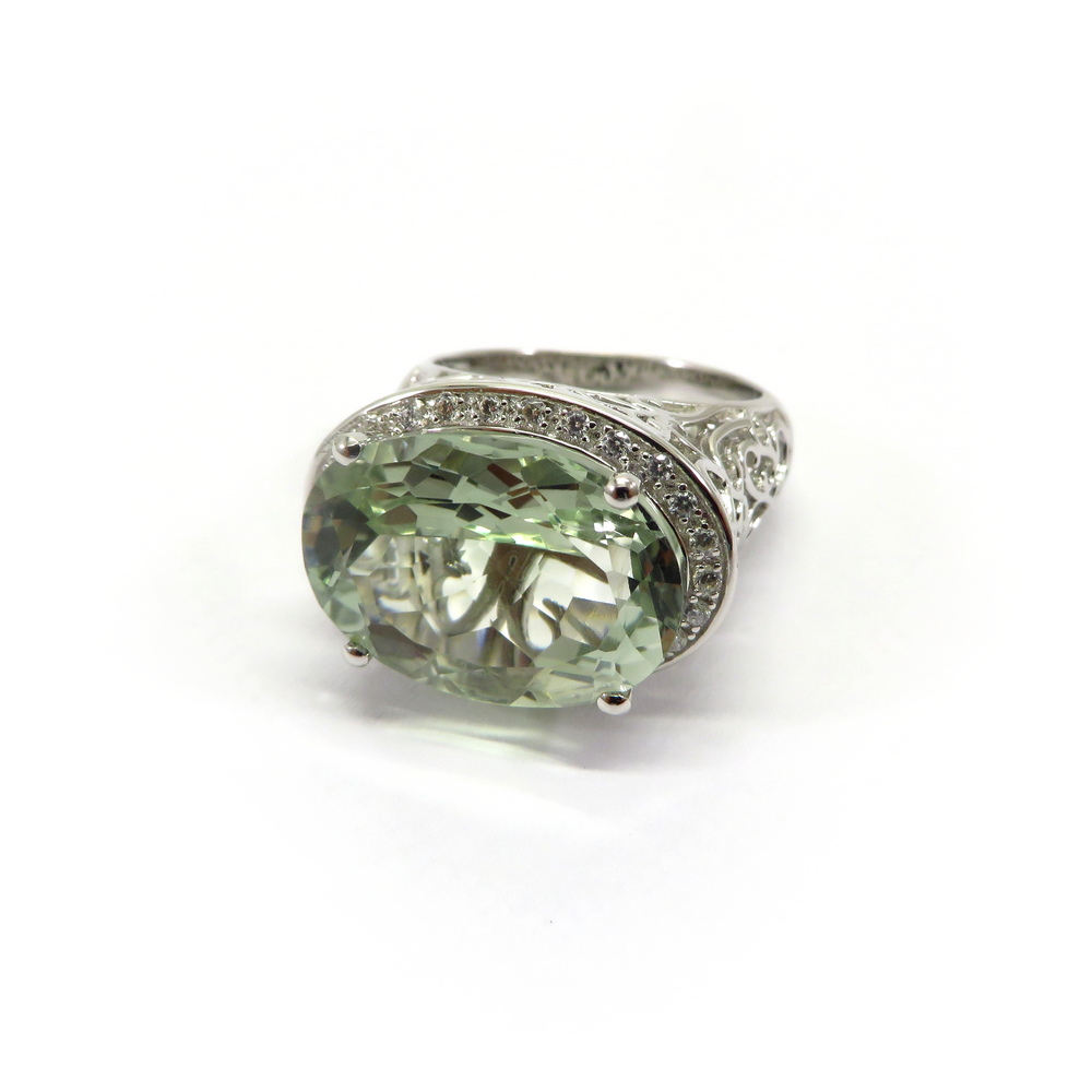 Oval Green Amethyst Ring